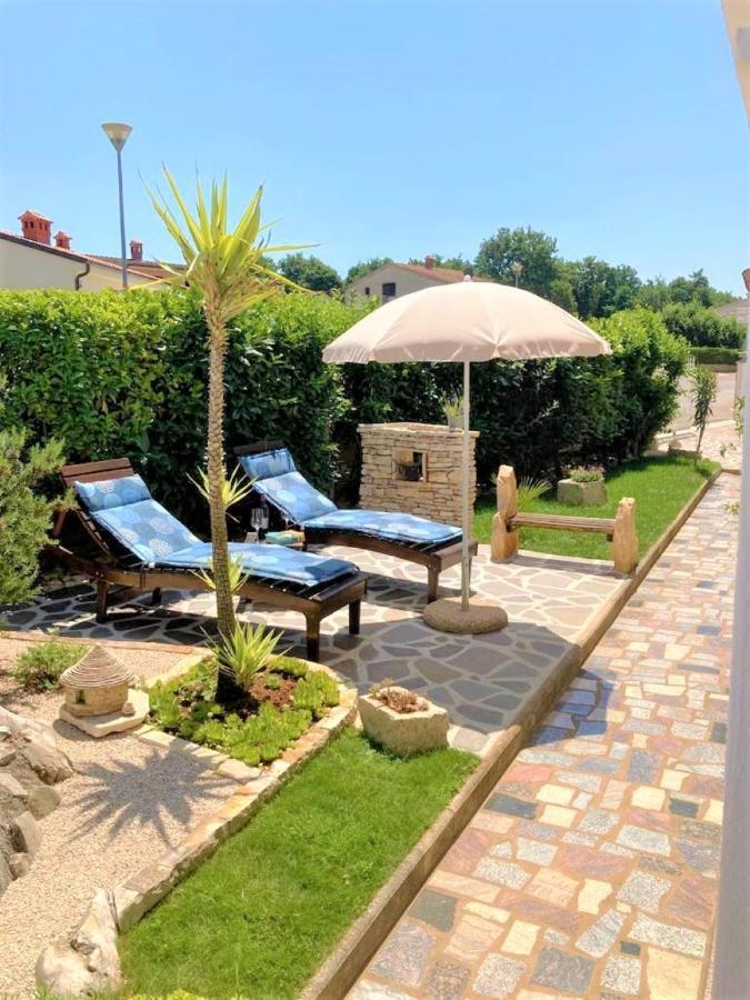 Apartment Villa Engel With Pool Пореч Екстериор снимка