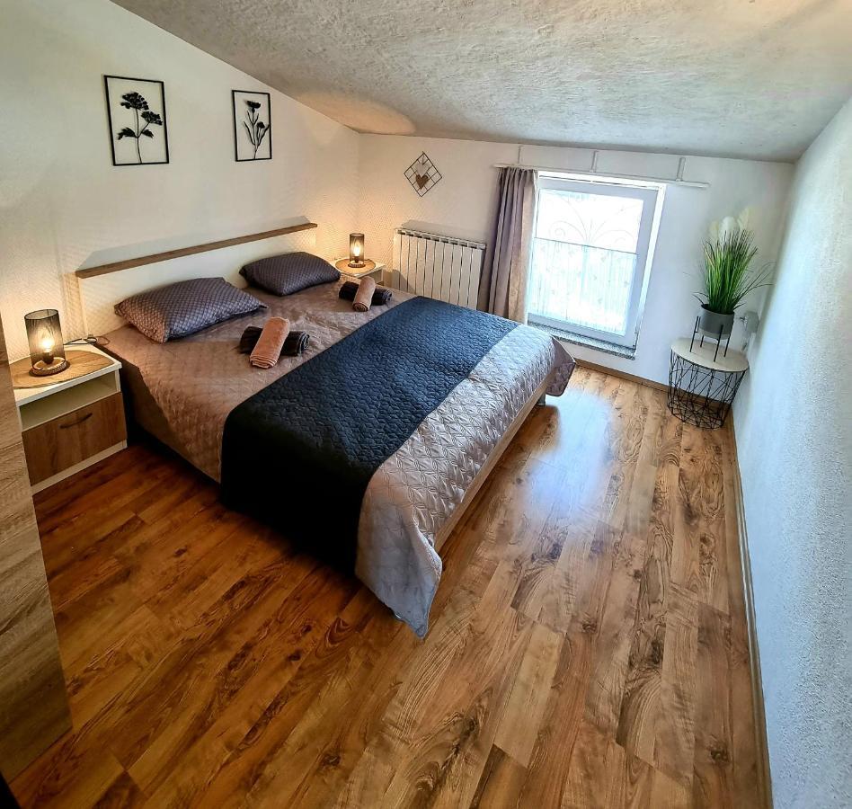 Apartment Villa Engel With Pool Пореч Екстериор снимка