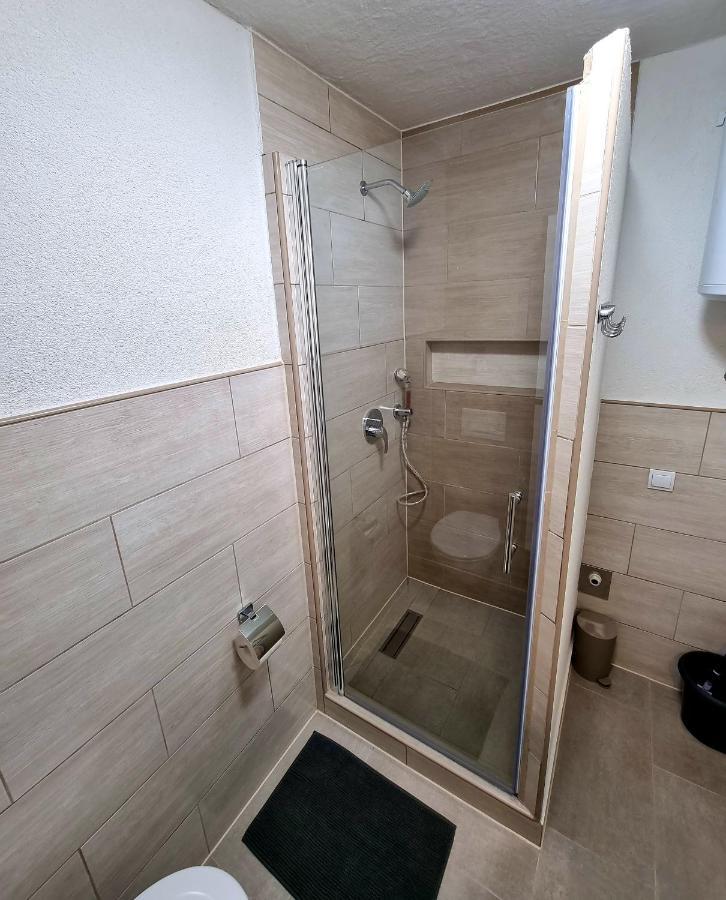 Apartment Villa Engel With Pool Пореч Екстериор снимка