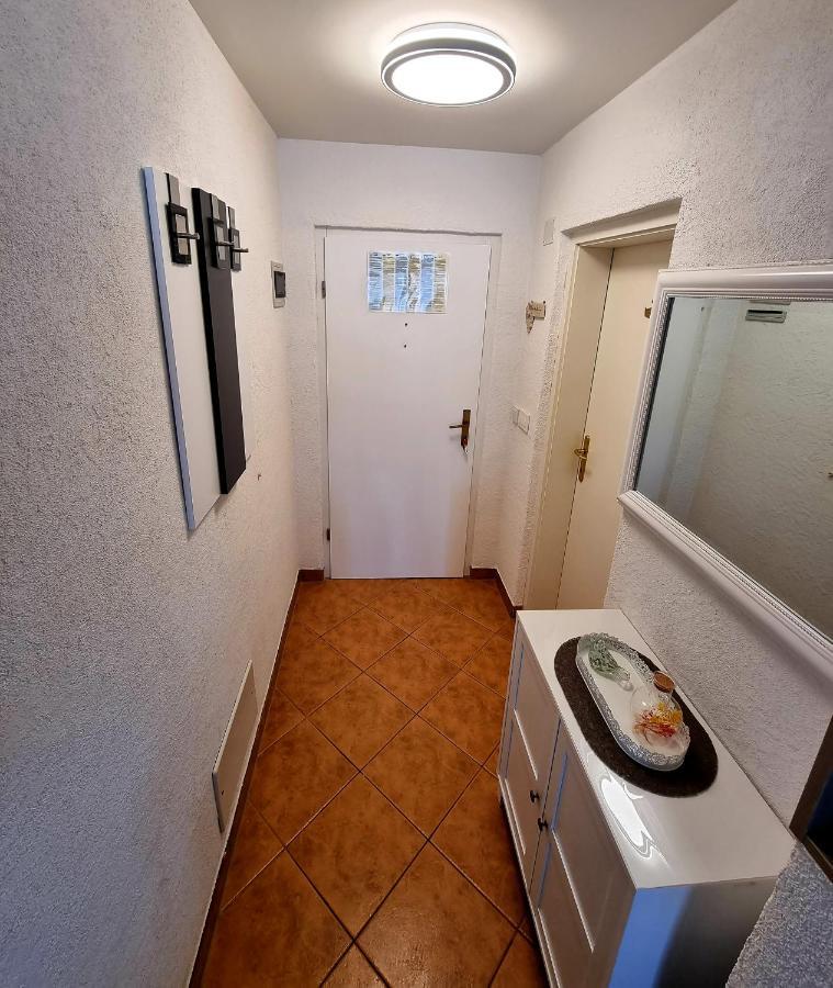 Apartment Villa Engel With Pool Пореч Екстериор снимка