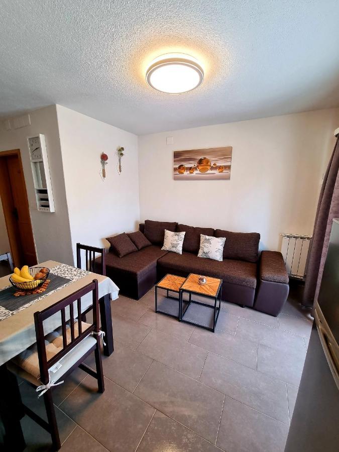 Apartment Villa Engel With Pool Пореч Екстериор снимка