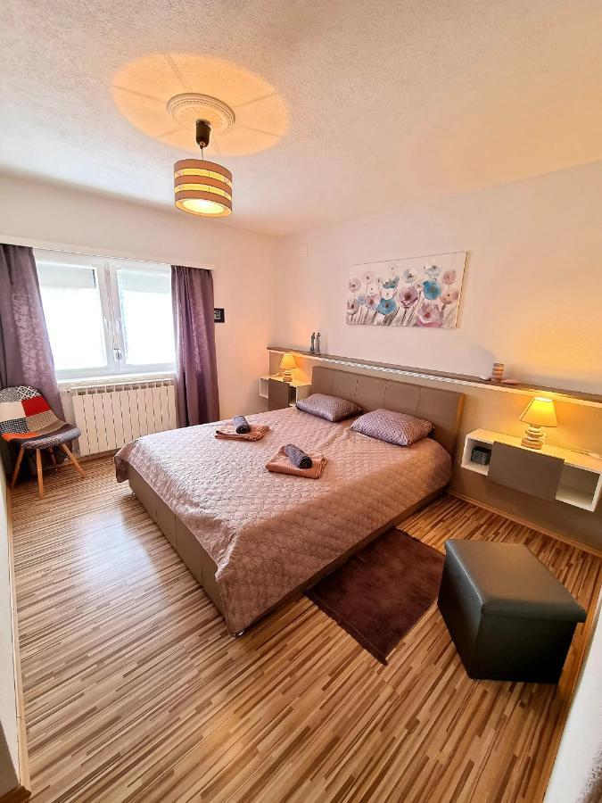 Apartment Villa Engel With Pool Пореч Екстериор снимка